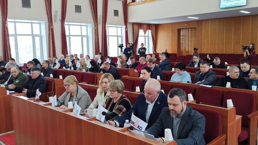 У Житомирі розпочала роботу 12 сесія обласної ради восьмого скликання. Фоторепортаж