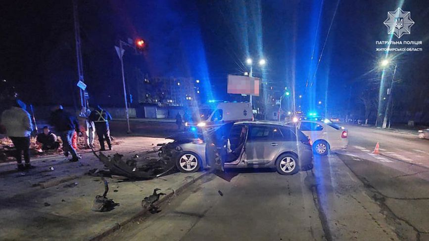 Учора на перехресті вулиць Вітрука та Шевченка сталася ДТП з потерпілими
