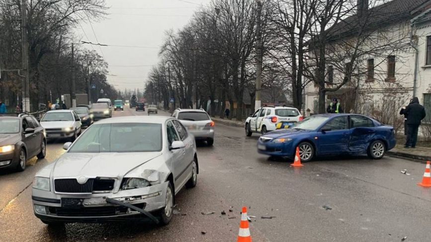Дворічний хлопчик постраждав під час ДТП на вулиці Покровській у Житомирі