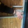 Порятунок пальця: у Житомирі рятувальникам довелося вивільняти руку підлітка із замка