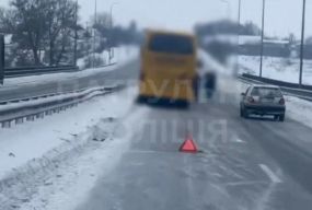 Поблизу Коростишева - ДТП за участю п`яти транспортних засобів