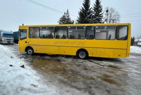 Нечищені дороги і «лиса» гума: діти трьох сіл Курненської громади не доїхали до школи