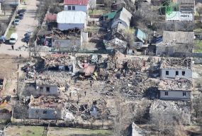 Екоінспектори обстежують наслідки ракетно-дронового удару на півночі Житомирщини