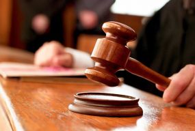 У Житомирі судитимуть двох чоловіків, які вчиняли дії сексуального характеру з неповнолітніми дівчатами