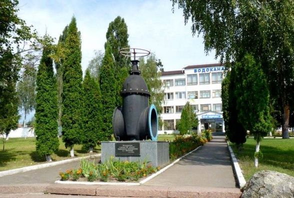 Водоканал скидає нечистоти у Тетерів. ВІДЕО з місця події