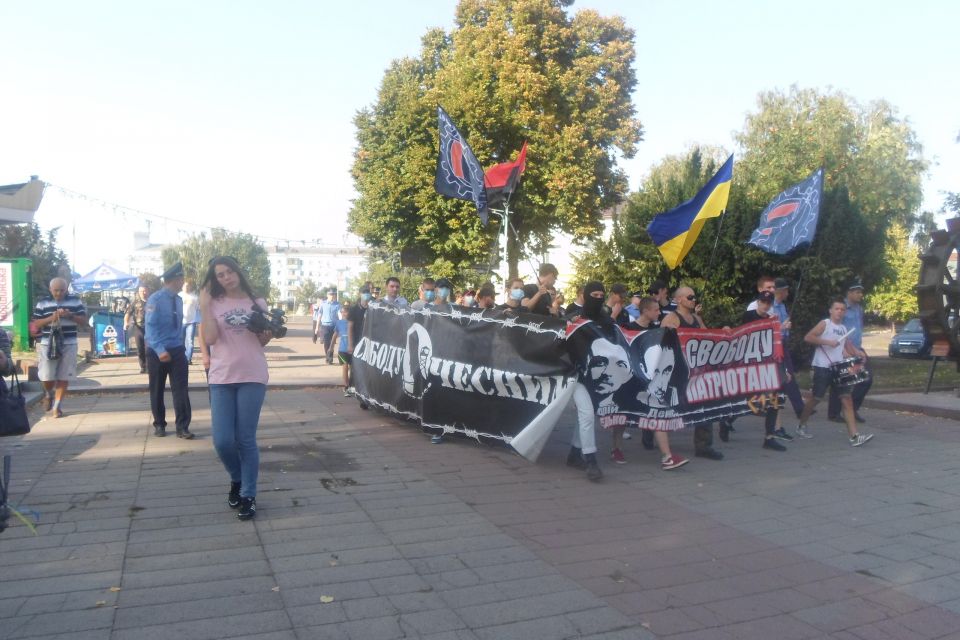 Житомирські націоналісти провели марш у підтримку політв'язнів