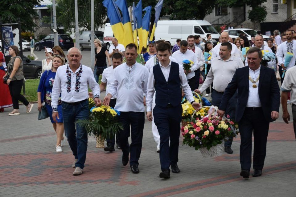 У Новограді-Волинському триває щорічне міжнародне свято «Лесині джерела»