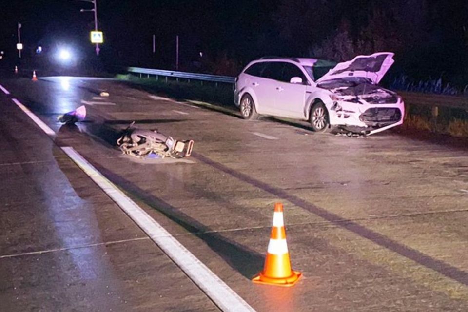 Поблизу с. Грозиного на Коростенщині в ДТП загинув мопедист, його пасажир травмований