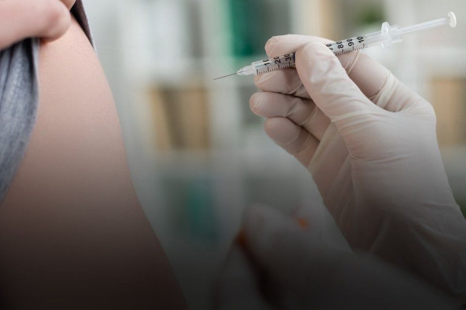 Убезпечте себе: отримайте бустерну дозу вакцини проти коронавірусу