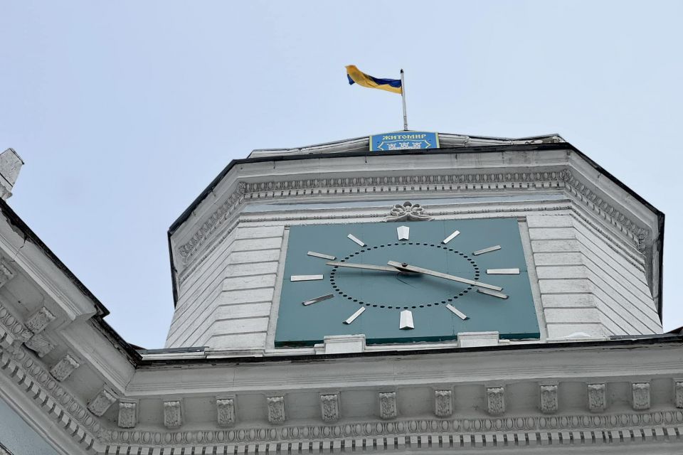 Годинник на міськраді знову працює