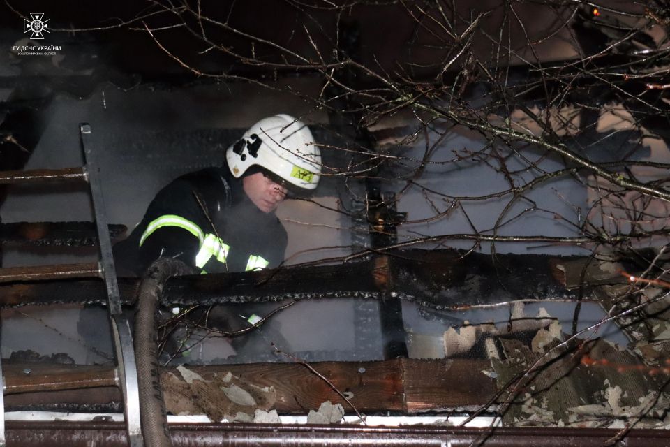 За добу рятувальники ліквідували чотири пожежі, три з яких - у Коростенському районі