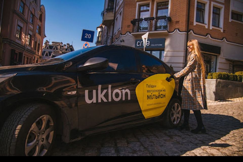 Чому перед комендантською годиною дорожчає сервіс пасажирських перевезень (Новини компаній)