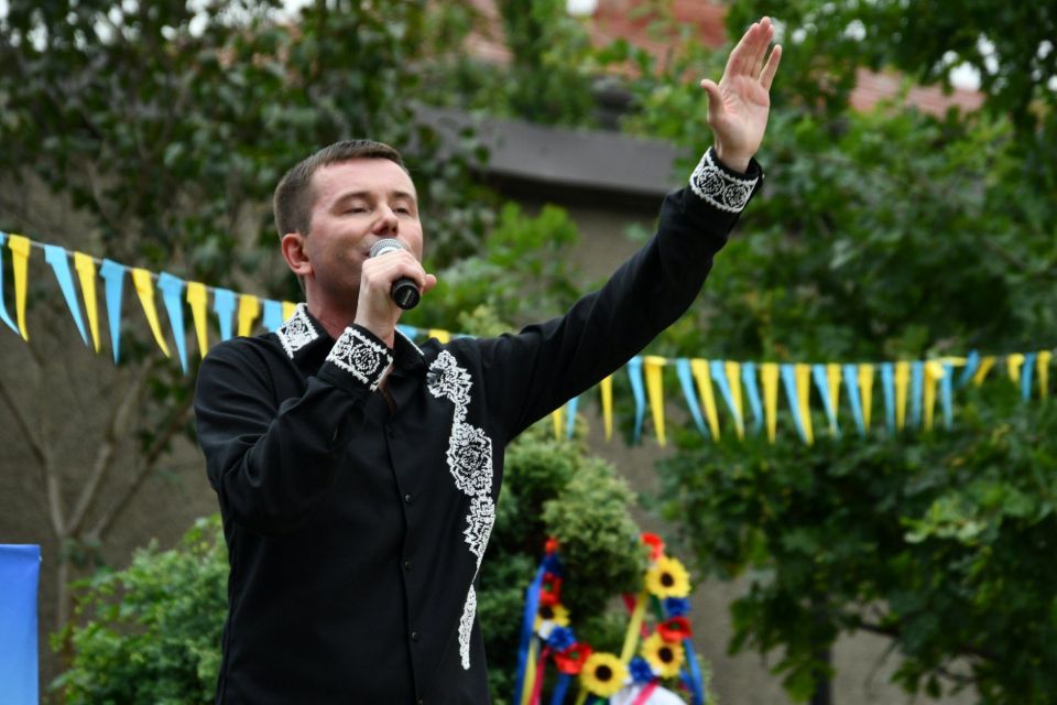 17 березня в Житомирі - Олексій Буднік з благодійним концертом «Перемога - єдина мета»
