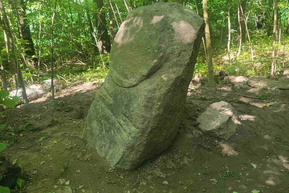 На березі річки Случ у Мирополі знайшли кам’яну бабу скіфської доби