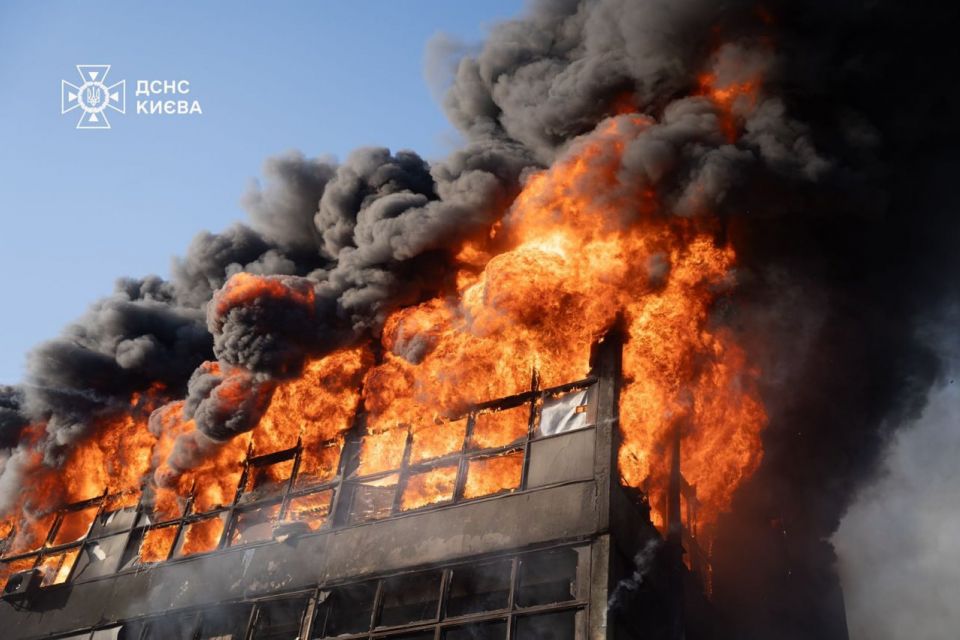 18 ракет та близько 400 дронів - росія завдала масований комбінований удар по українських містах