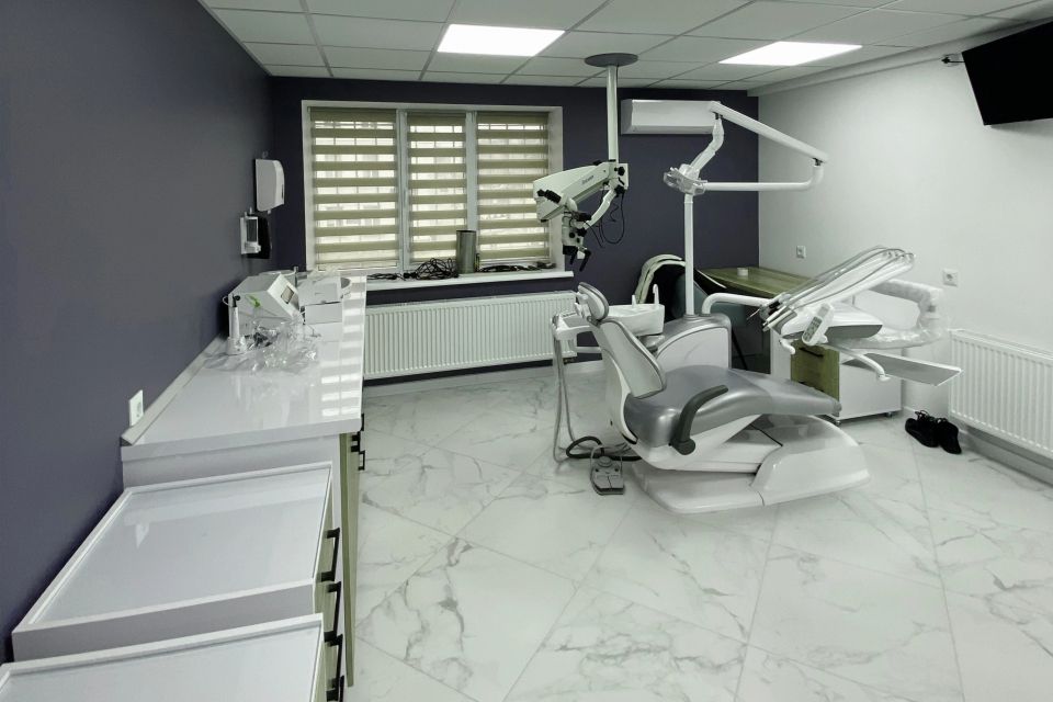 Профілактика захворювань ясен: як зберегти здоров'я зубів на довгі роки (Новини компаній)