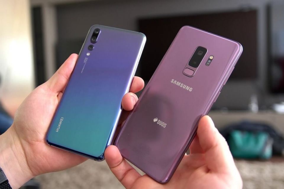 Жінці обміняли дорогий смартфон неналежної якості на новий: як відстояти свої права споживача