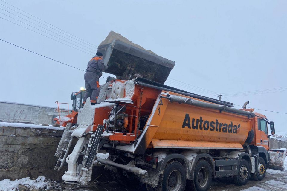 Проїзд державними автошляхами області забезпечено, — дорожники