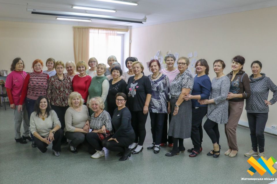 У Житомирі діє танцювальний клуб «Ретро» для людей поважного віку