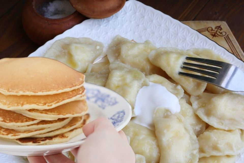 Масниця без шароварщини: що ми насправді святкуємо — традицію чи радянський римейк?