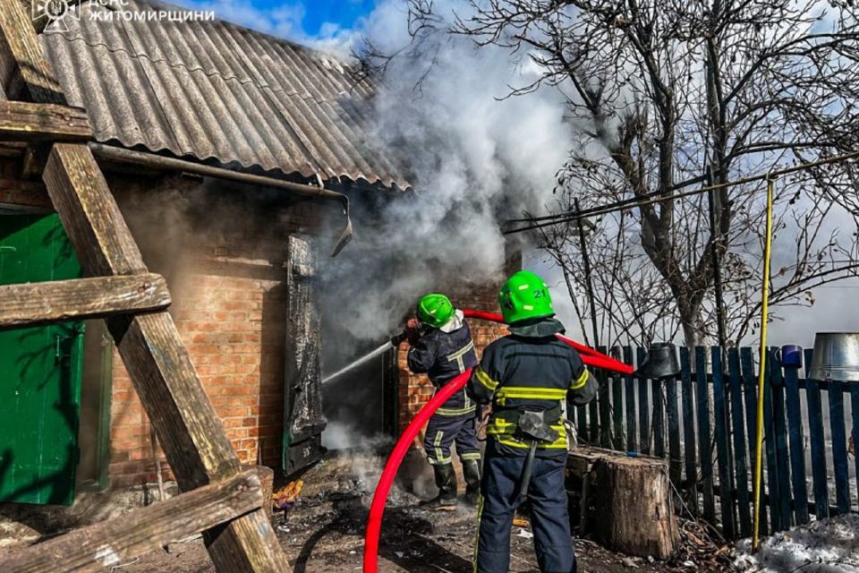 На Житомирщині за добу ліквідовано 4 пожежі у житловому секторі