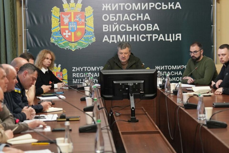 Віталій Бунечко: Ліквідація наслідків удару в Коростені триває, підтримка постраждалих — першочергове завдання