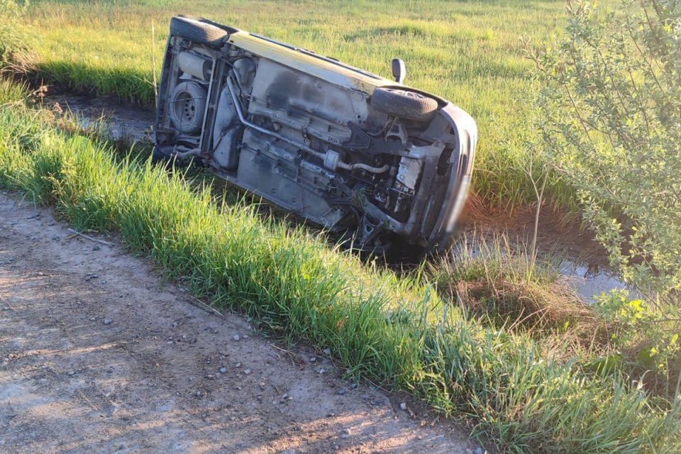 На Олевщині автівка злетіла в кювет: 20-річний водій загинув