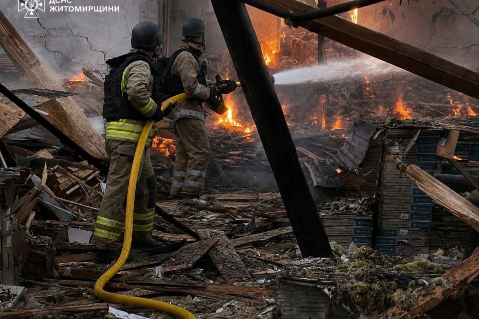 Внаслідок сьогоднішньої російської атаки на Житомирщині постраждало 2 людини