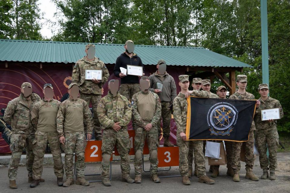 На Житомирщині 15 команд із представників силових структур, військових формувань та правоохоронних органів області змагалися у стрільбі