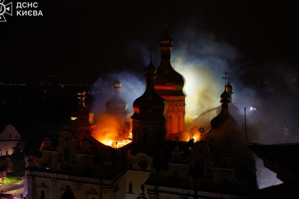Нічна атака росії: у Києві загинули 4 людини, у Харкові – 5 рятувальників
