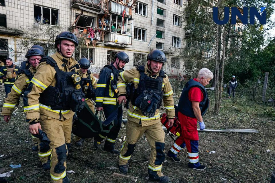 У Києві внаслідок нічної атаки уже 13 загиблих, 56 постраждалих, є зниклі безвісти