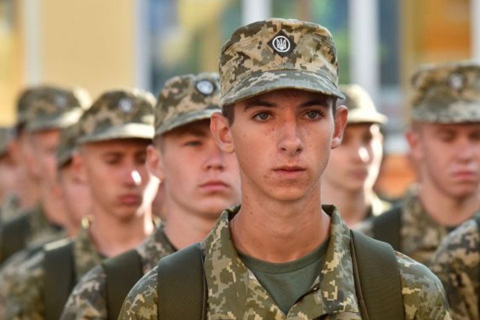 Мобілізація чоловіків до 25 років: які три категорії підлягають призову