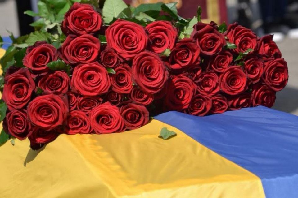 У Житомирі попрощалися із героїчно загиблим Захисником Іваном Давидовим