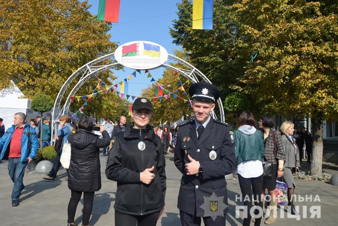 Поліція забезпечує правопорядок на форумі регіонів України та Білорусі
