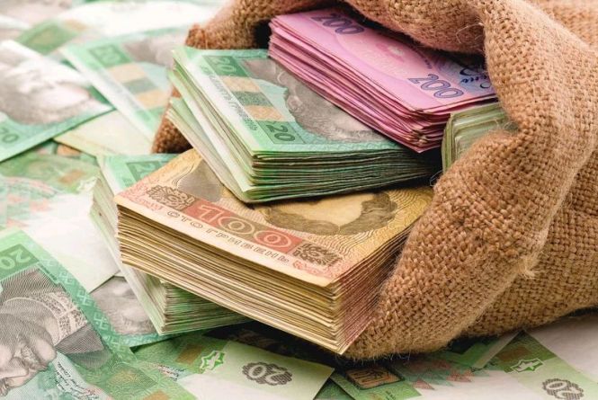 Курс валют на 4 листопада: гривня рішуче пішла у наступ