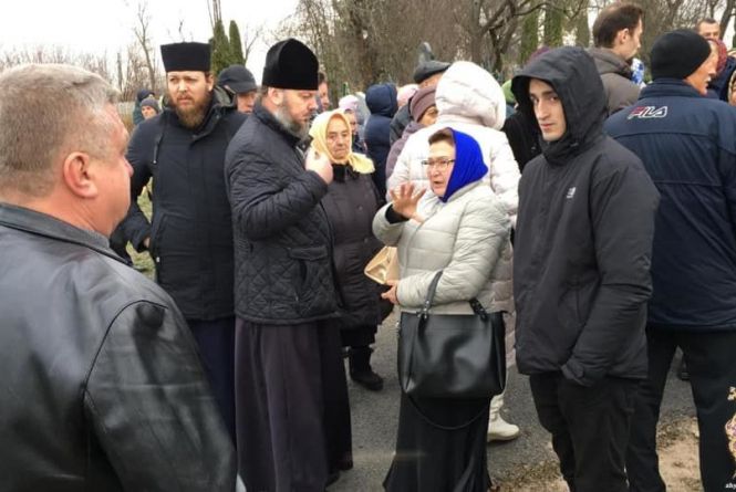 У селі Калинівка виник конфлікт між прихожанами місцевого храму