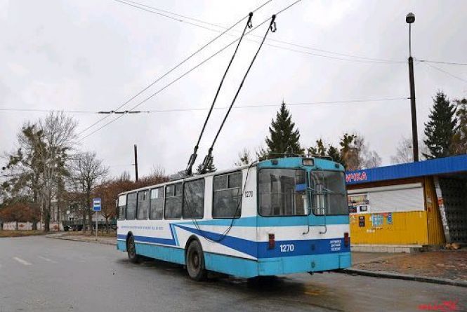 Na Kroshnyu Kursuvatime Trolejbus 4 I U Vihidni A Marshrut 12 Skasovano Podrobici Novovveden 26 02 2020 Zt 20minut Ua