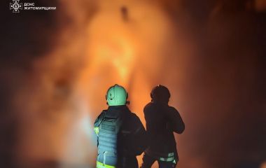 На Житомирщині рятувальники ліквідували наслідки ворожої атаки