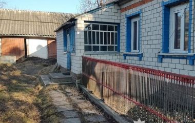 У Радомишльській громаді поліція затримала 52-річного підозрюваного у замаху на вбивство 16-річного хлопця