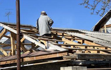 У Коростені продовжується ліквідація наслідків ворожого російського удару, — ОВА