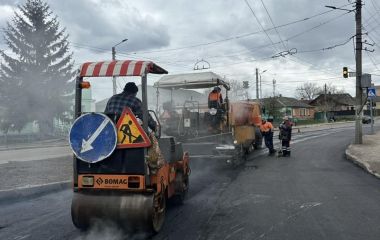 У Житомирі розпочався сезон поточного ремонту доріг