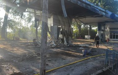 Після ворожого удару по АЗС у Малинській громаді є двоє постраждалих