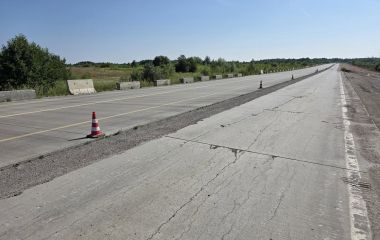 На Північному обході Житомира тривають роботи: закладається основа для розширення магістралі