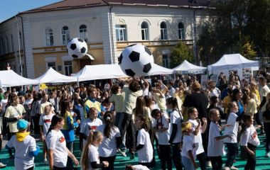 У Житомирі відзначили кращих спортсменів та тренерів області з нагоди Дня фізичної культури і спорту та завершення Європейського тижня спорту. ВІДЕО