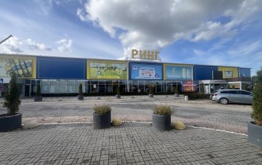 Торговий комплекс «РИНГ» на Крошні у Житомирі припинив роботу: що відомо. ВІДЕО
