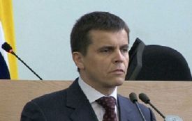 Що насправді означає неявка юриста міськради на суд з Дебоєм?