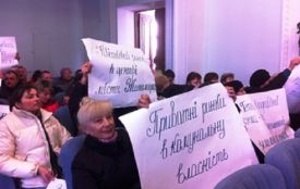 Квіткарі з вулиці Небесної сотні вимагають надати їм місця, щоб вони їх могли гарно облаштувати