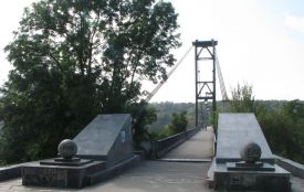 Міліція просить допомоготи опізнати жінку, яку знайшли мертвою під мостом у житомирському парку