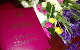 Влада привітала красунь у камуфляжі зі Святом Весни