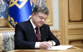 Президент Порошенко присвоїв почесні звання відомим житомирянам: Петру Рудю і отцю Богдану Бойку